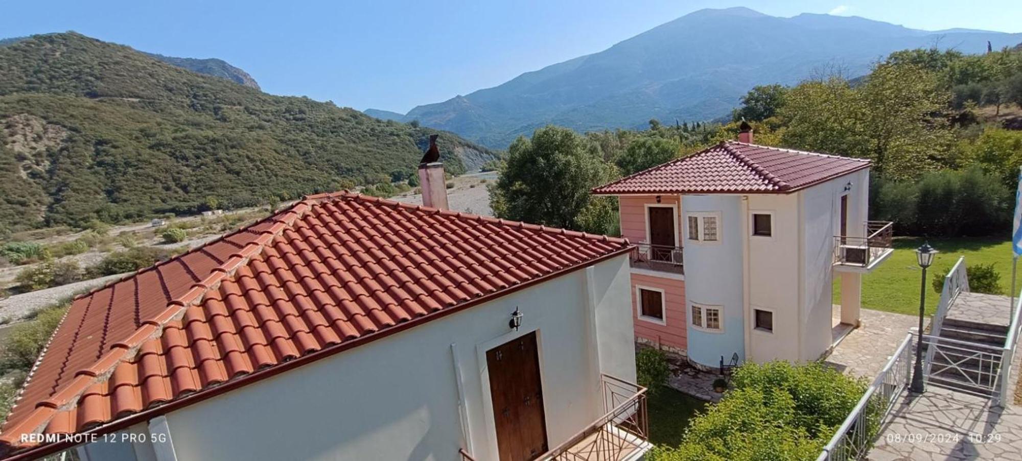 Evinos Village Resort Gefira Mpania Exterior photo